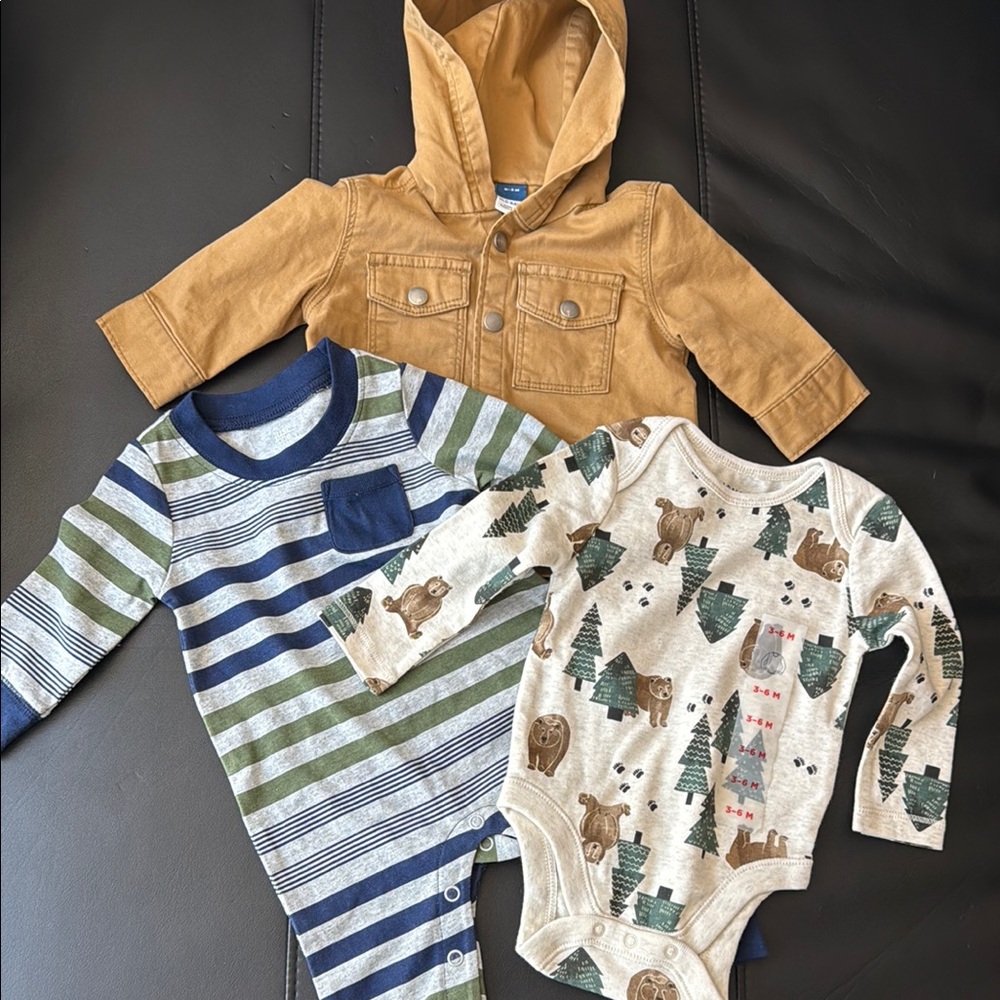 Old Navy Tan and Blue Bodysuits Comfortable One Pieces